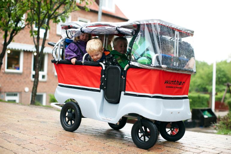 Poussette chariot quadruple kiddy bus tortue deluxe 4 places Winther